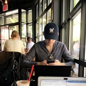 Meet your Posher, Jack